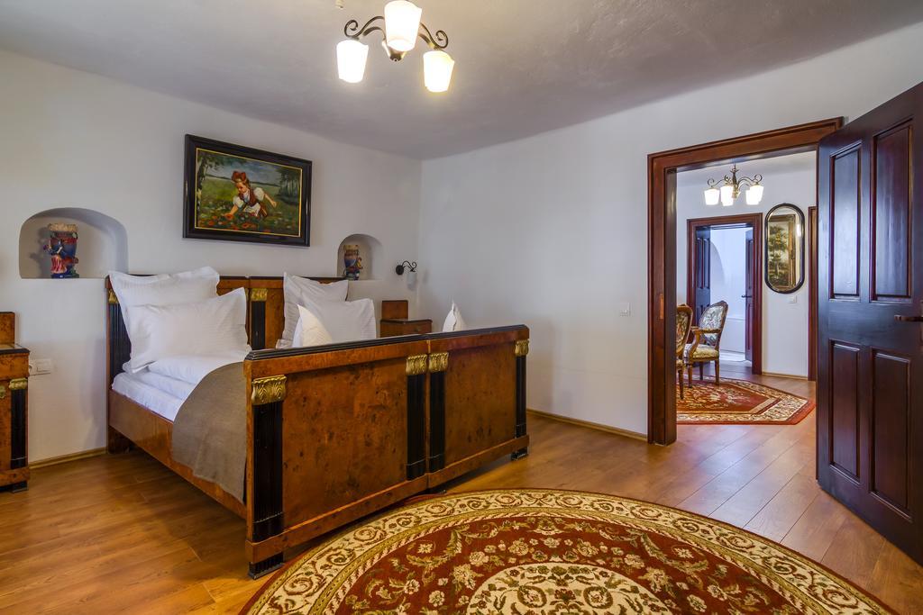 Taschler Haus Ξενοδοχείο Σιγκισοάρα Εξωτερικό φωτογραφία